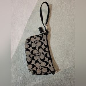Coach wristlet hand clutch bag